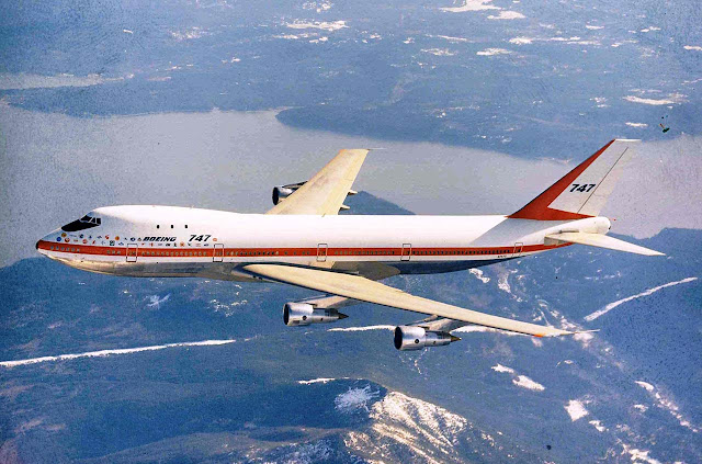 Boeing 747